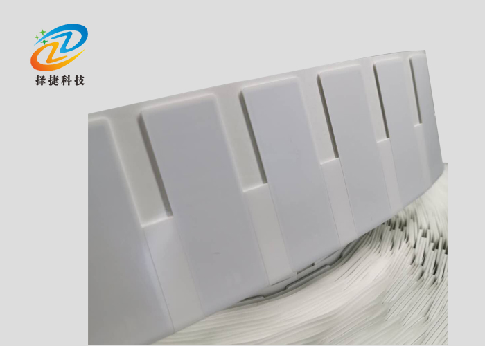 柔性抗金属RFID防伪标签可打印美标ZJ-F7025实拍展示图
