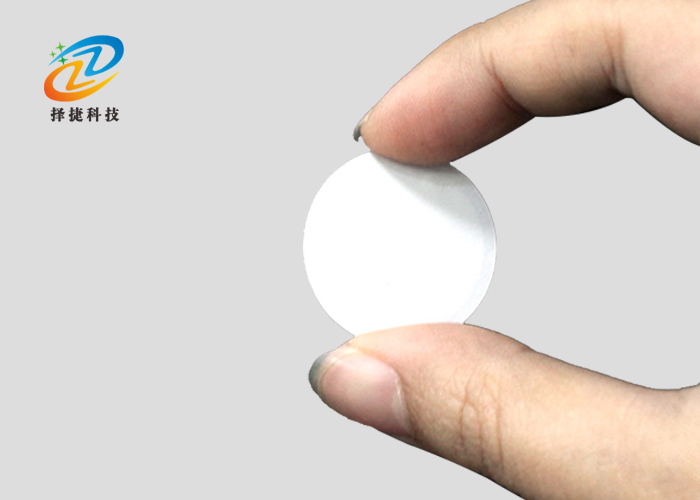 NFC射频标签Ntag 216 直径25mm实拍展示图三